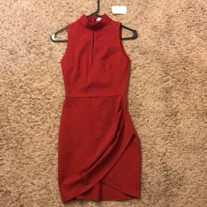 Beautiful garnet colored party dress!